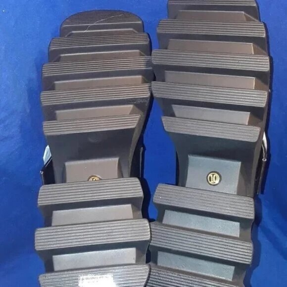 SKULLDUGARY PLATFORM ANKLE BOOTS FAST SHIPPING - Picture 2 of 2